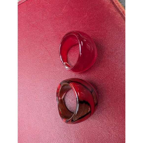 2 Vintage Glass Dome Rings, Red Statement Rings - Picture 8 of 8
